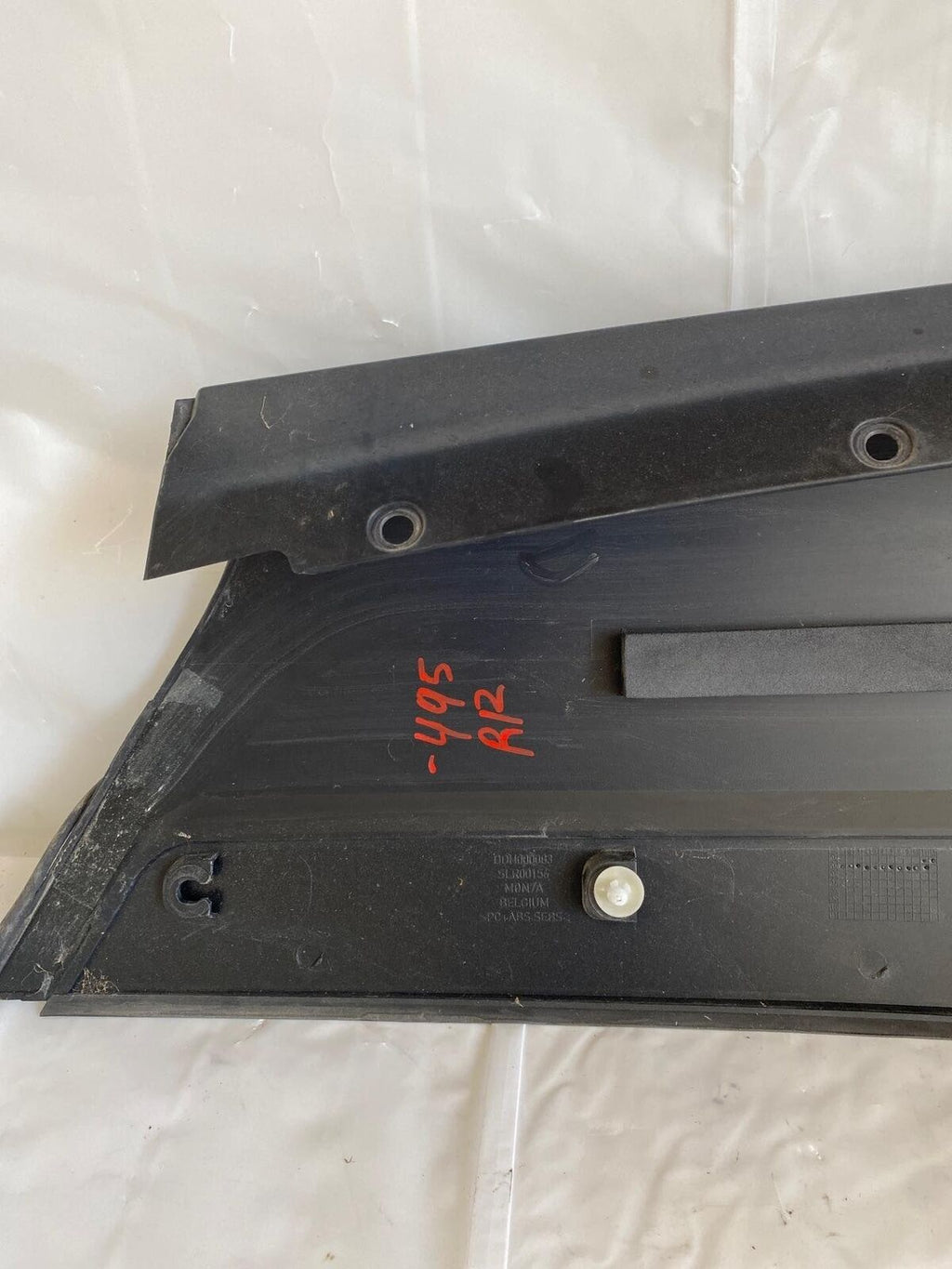 2006 RANGE ROVER Rear Quarter Panel Trim Moulding Black Right Passenger Side OEM